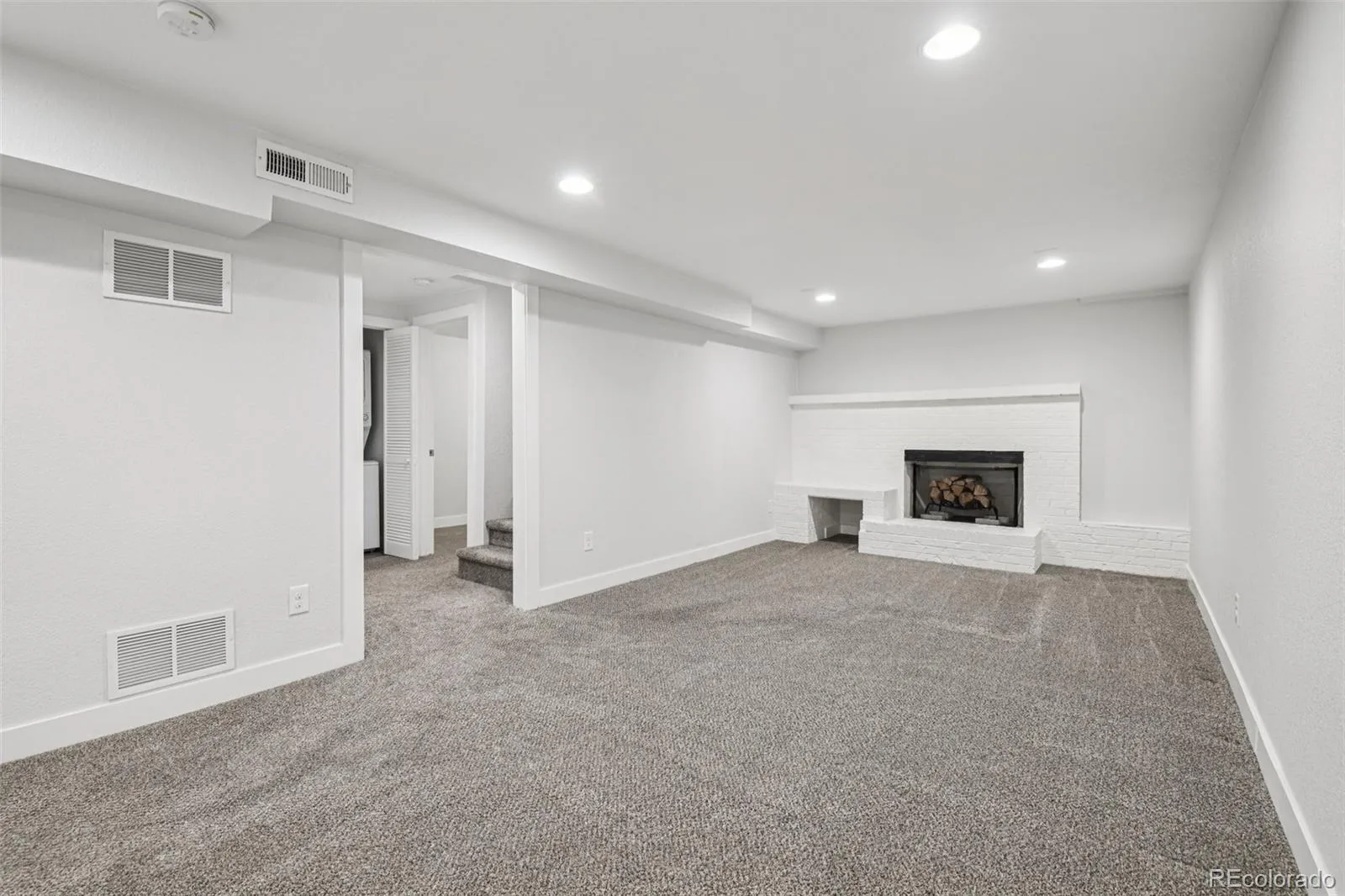 04142026172103 1600 22