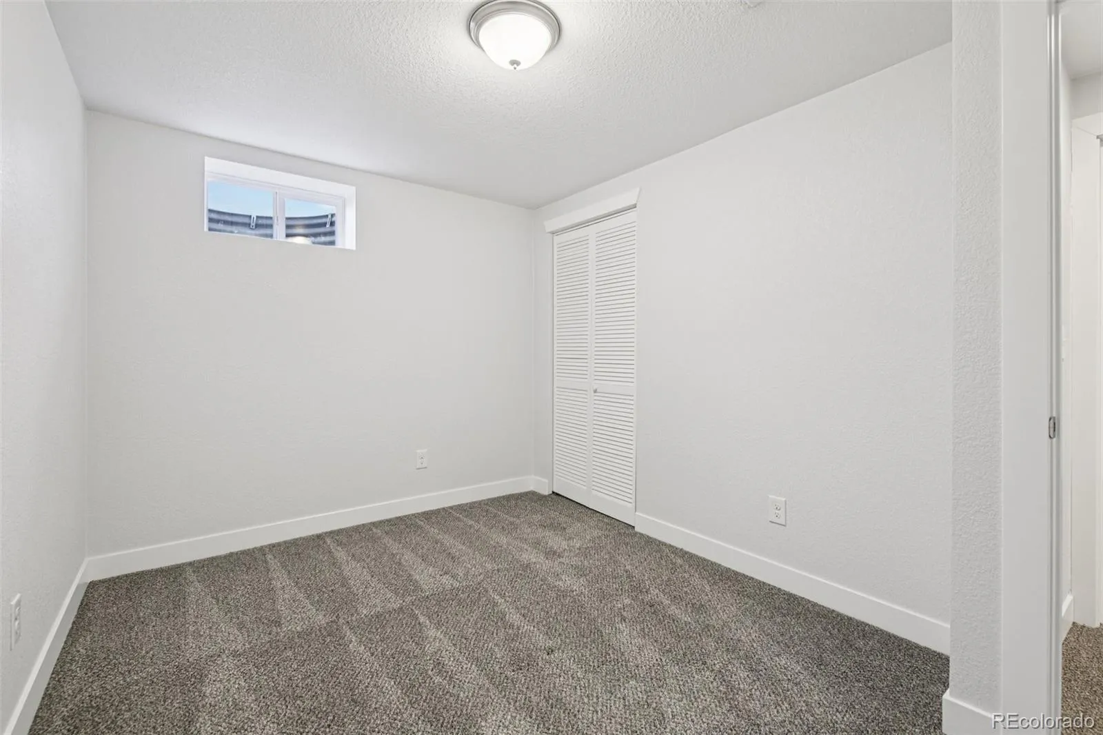 04142026172103 1600 24