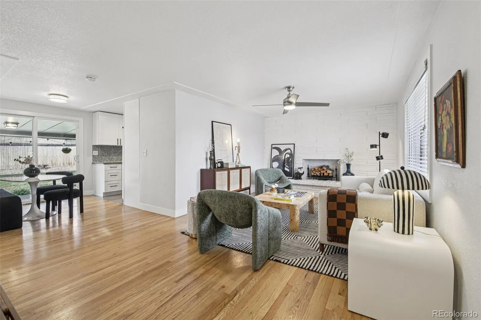 04142026172103 1600 8