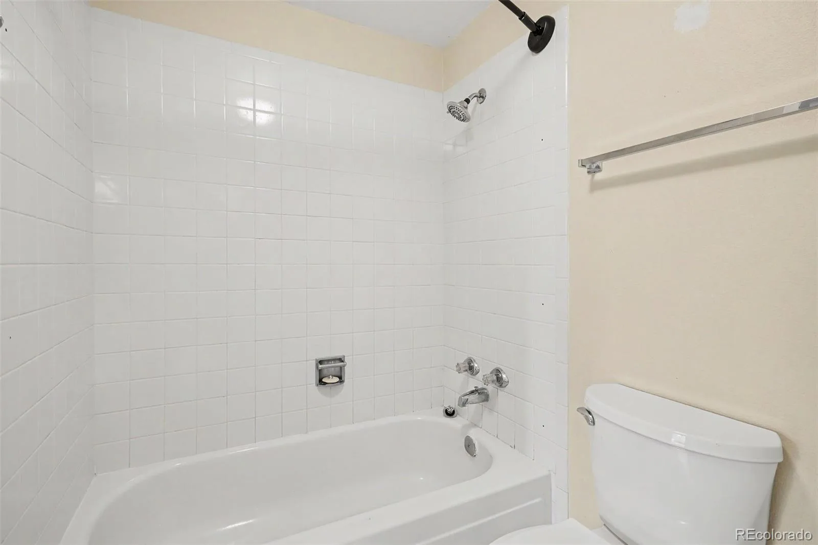 8601 E Yale Avenue #B Denver CO 80231 MLS #REC7210681 07212026174018 1600 10