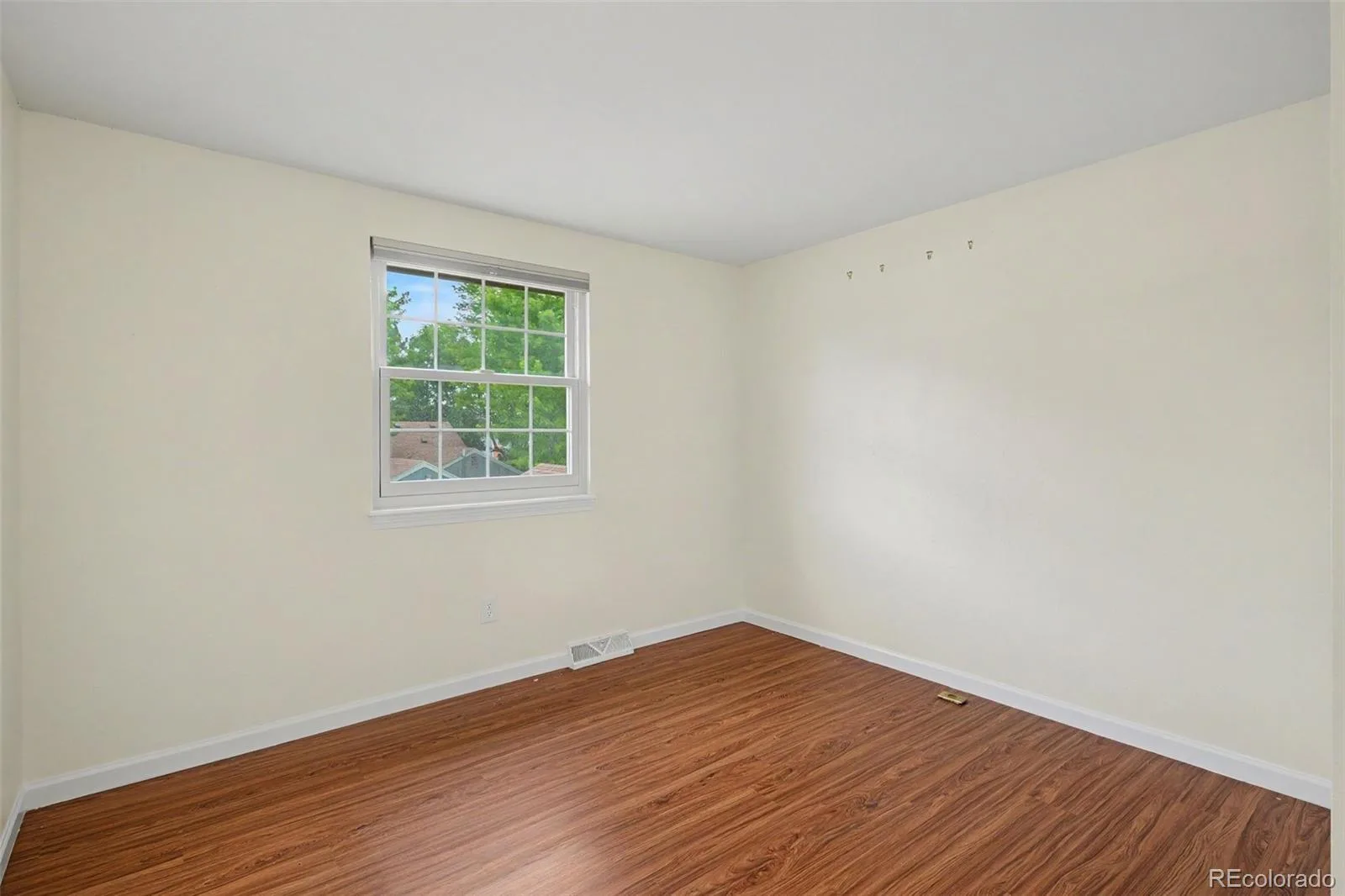 8601 E Yale Avenue #B Denver CO 80231 MLS #REC7210681 07212026174018 1600 12