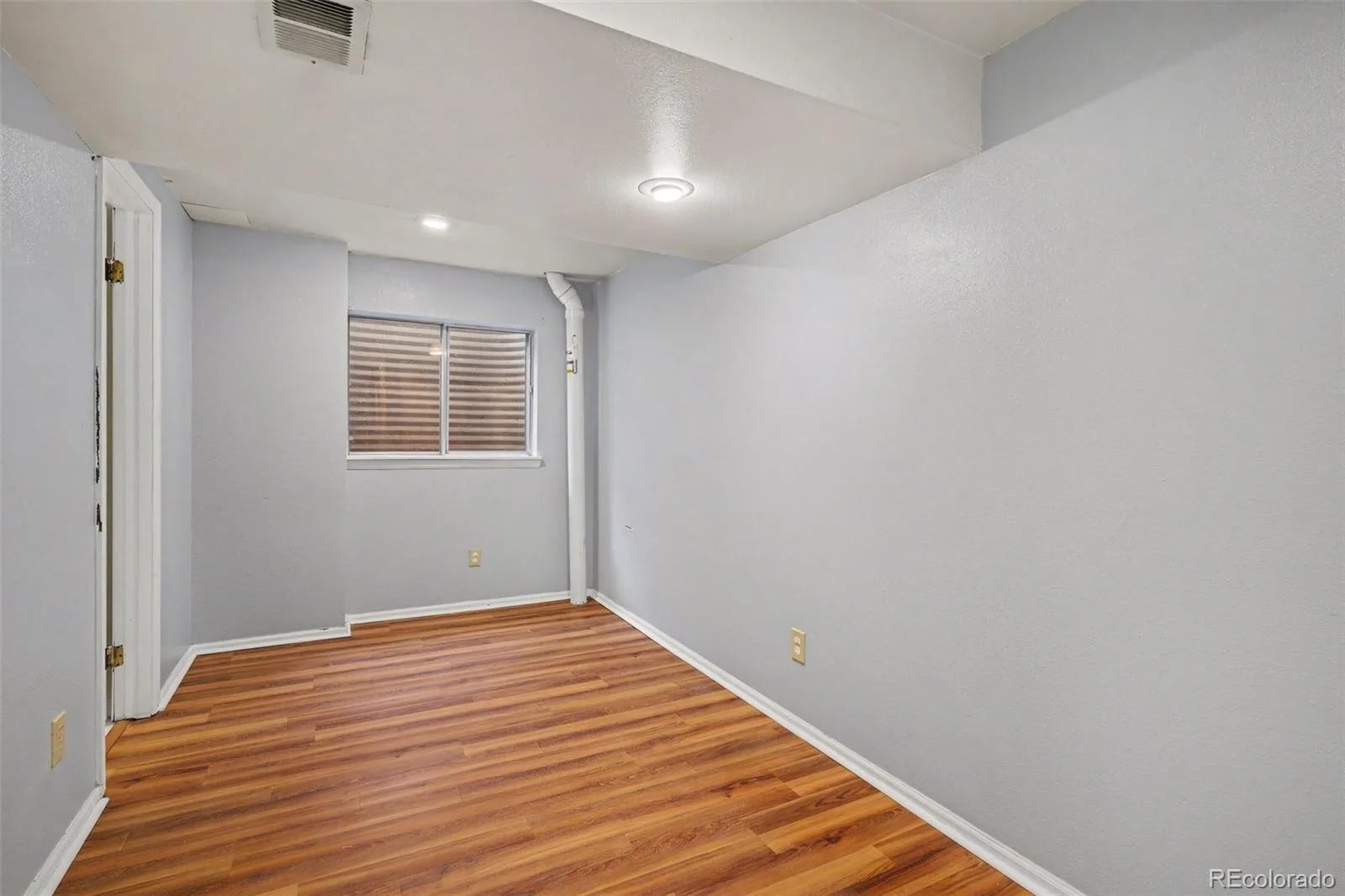 8601 E Yale Avenue #B Denver CO 80231 MLS #REC7210681 07212026174018 1600 14