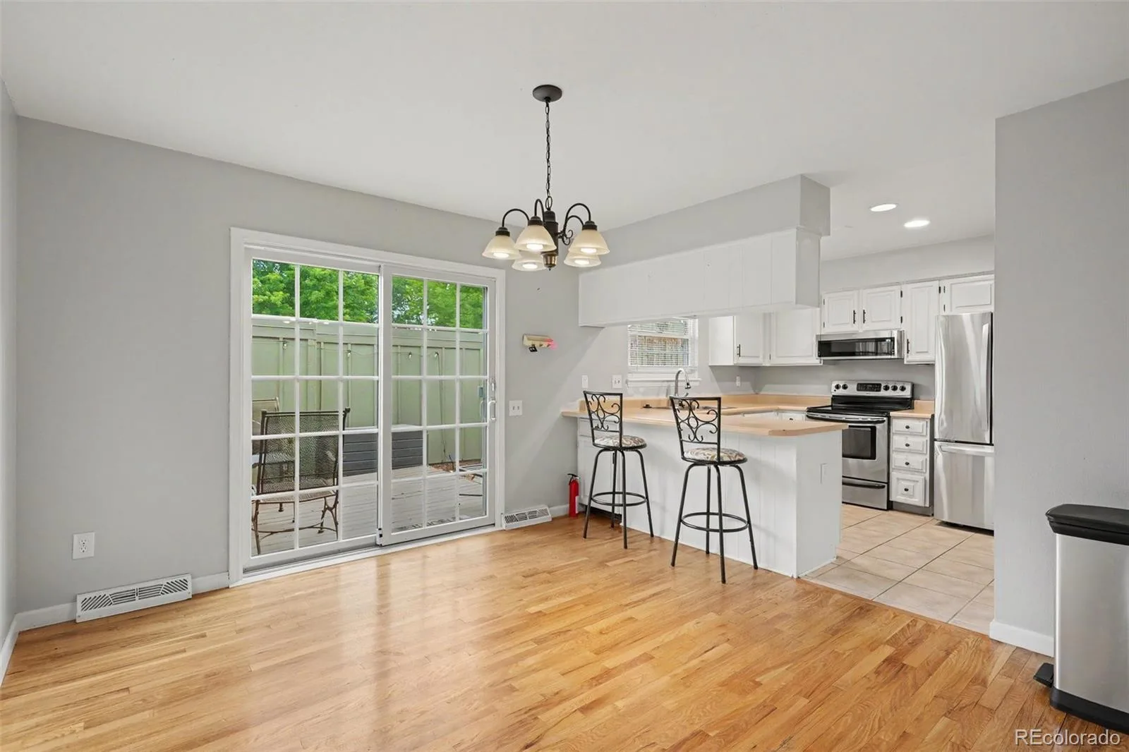 8601 E Yale Avenue #B Denver CO 80231 MLS #REC7210681 07212026174018 1600 3