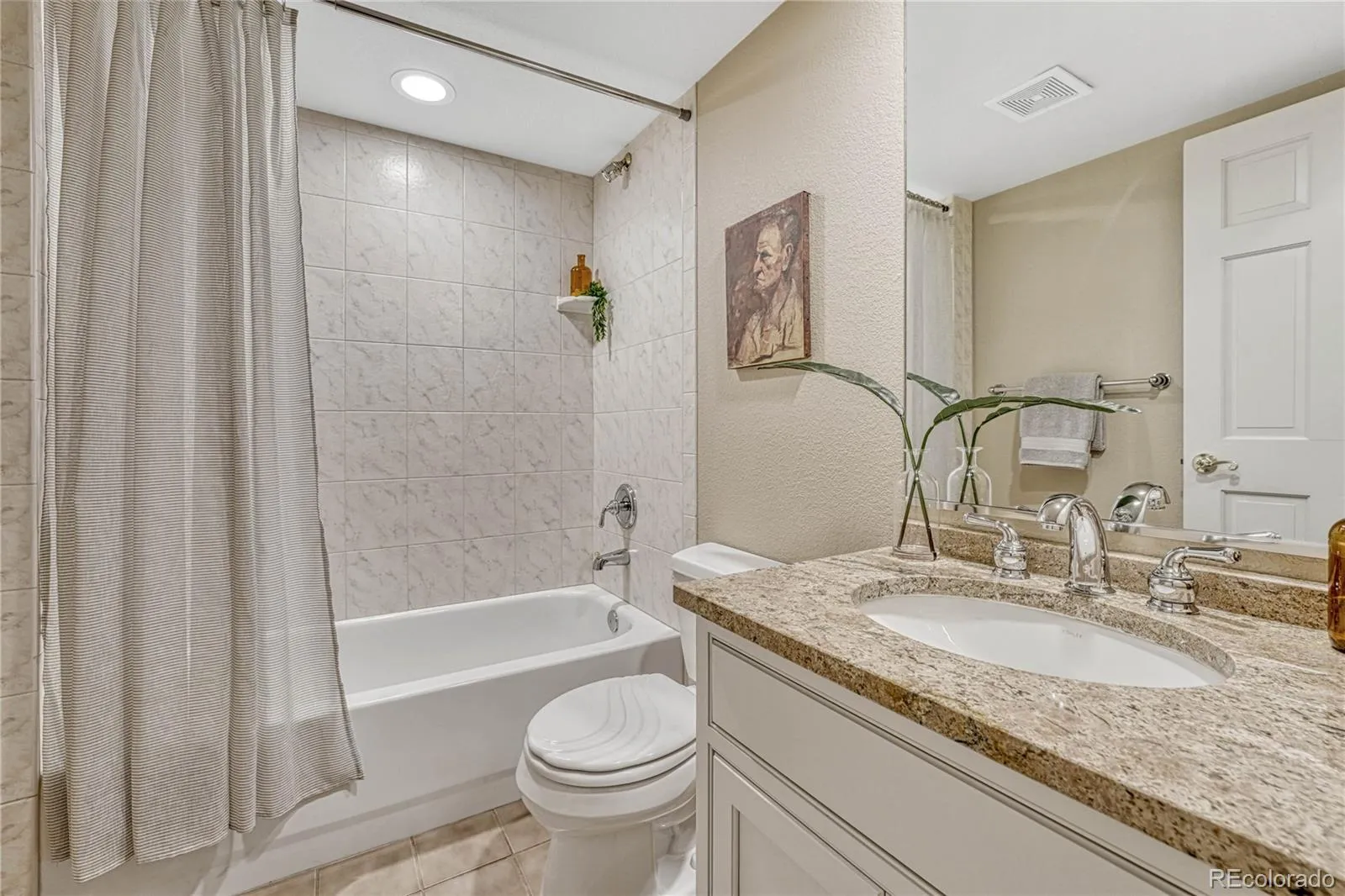 04032026220020 1600 29