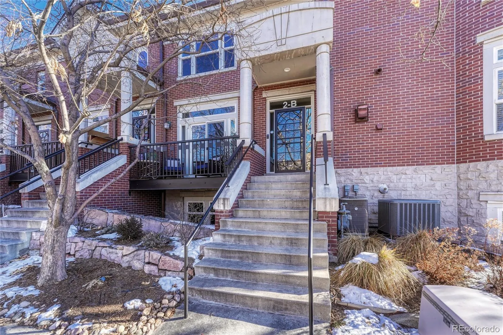2 Garfield Street #B Denver CO 80206 | MLS #REC7211030 05242026052530 1600 36