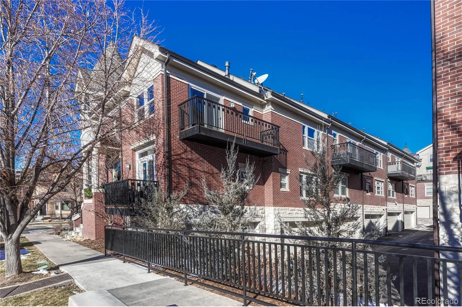 2 Garfield Street #B Denver CO 80206 | MLS #REC7211030 05242026052530 1600 37