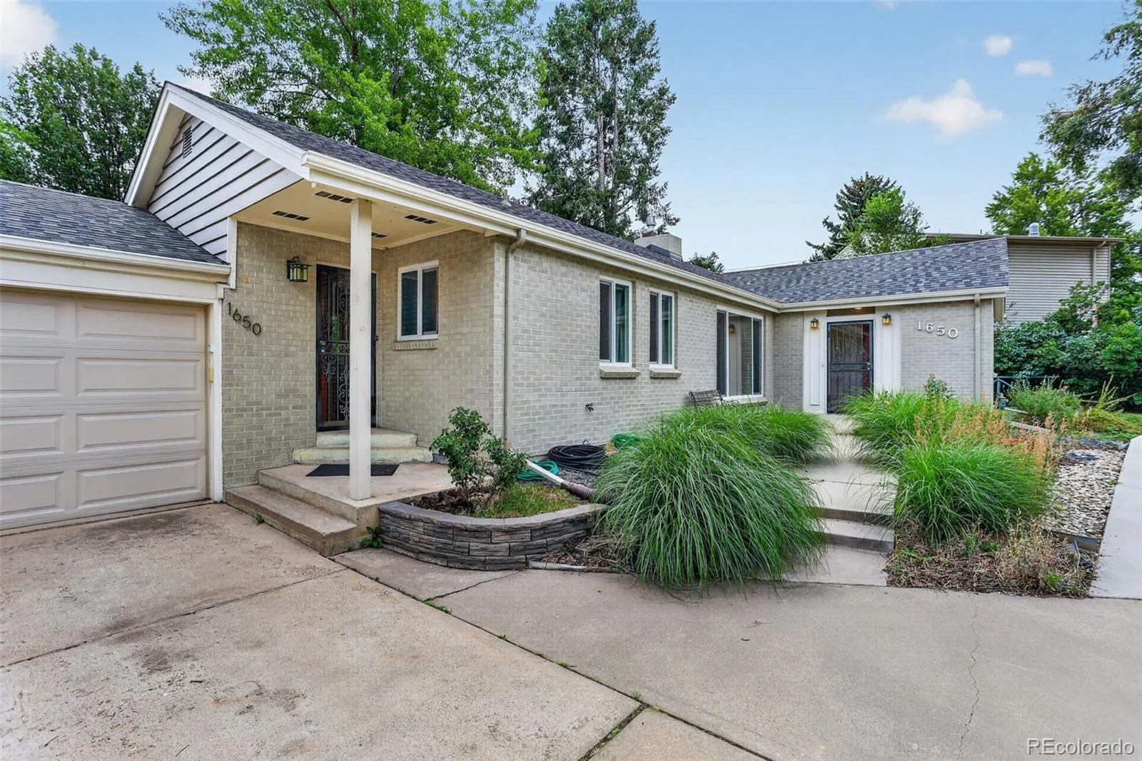 1650 Youngfield Street Denver CO 80215 | MLS #REC7212295 08122026024952 1600 6
