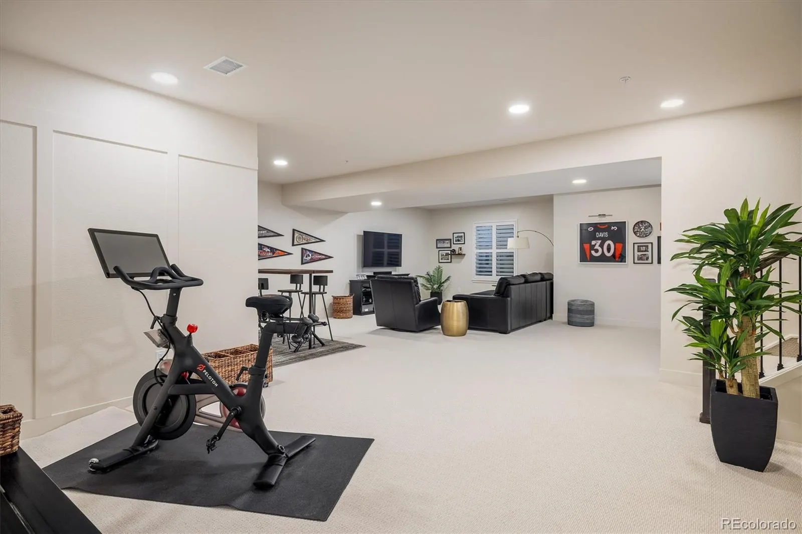 04082026192029 1600 19