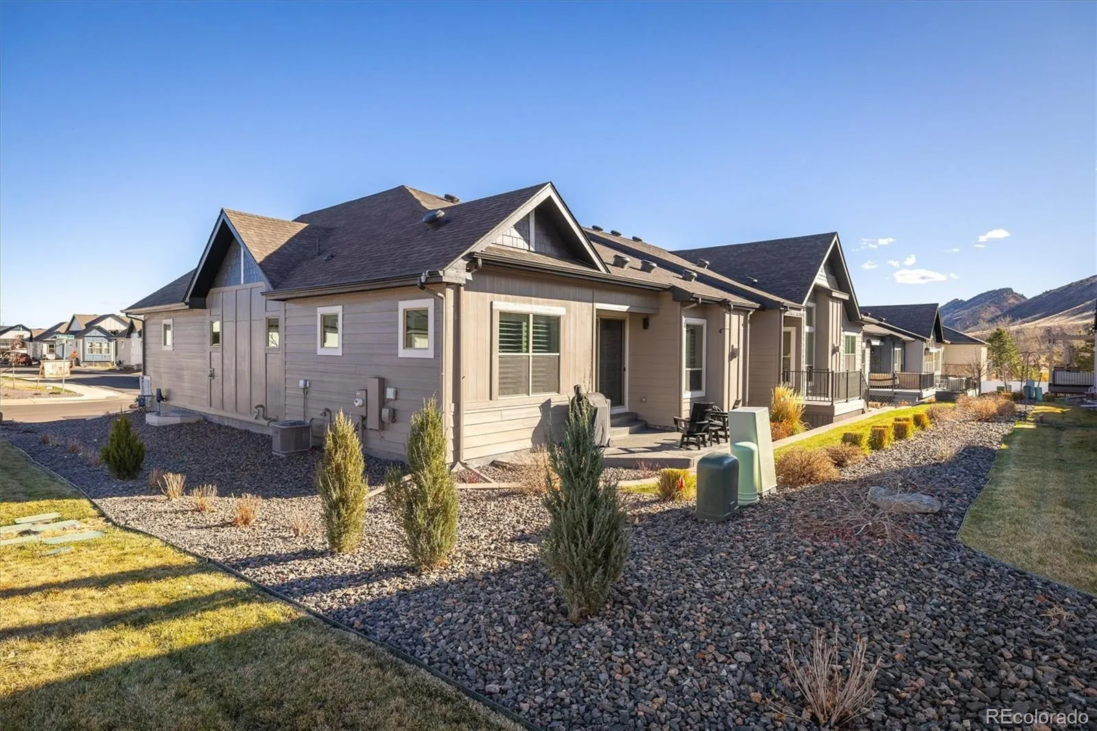 04082026192029 1600 23