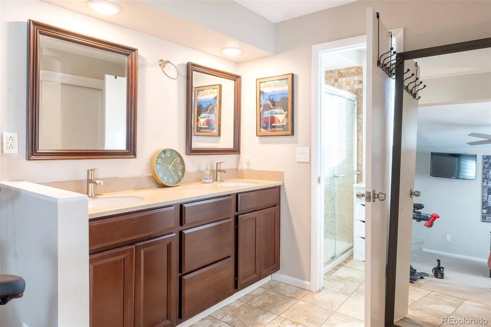 705 W Nassau Way Englewood CO 80110 | MLS #REC7213957 10162026232558 1600 36