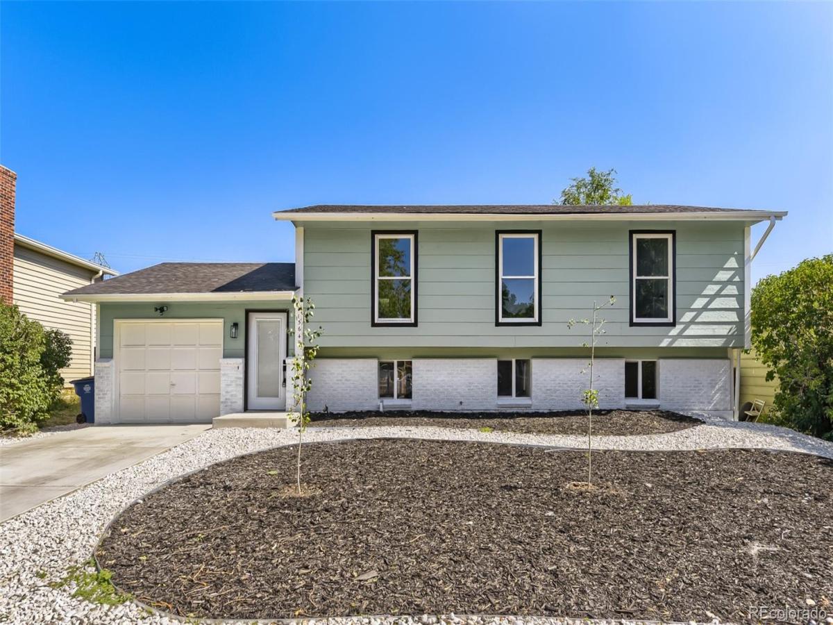 15647 E Atlantic Place Aurora CO 80013 | MLS #REC7215058 MLS #REC7215058 image #0