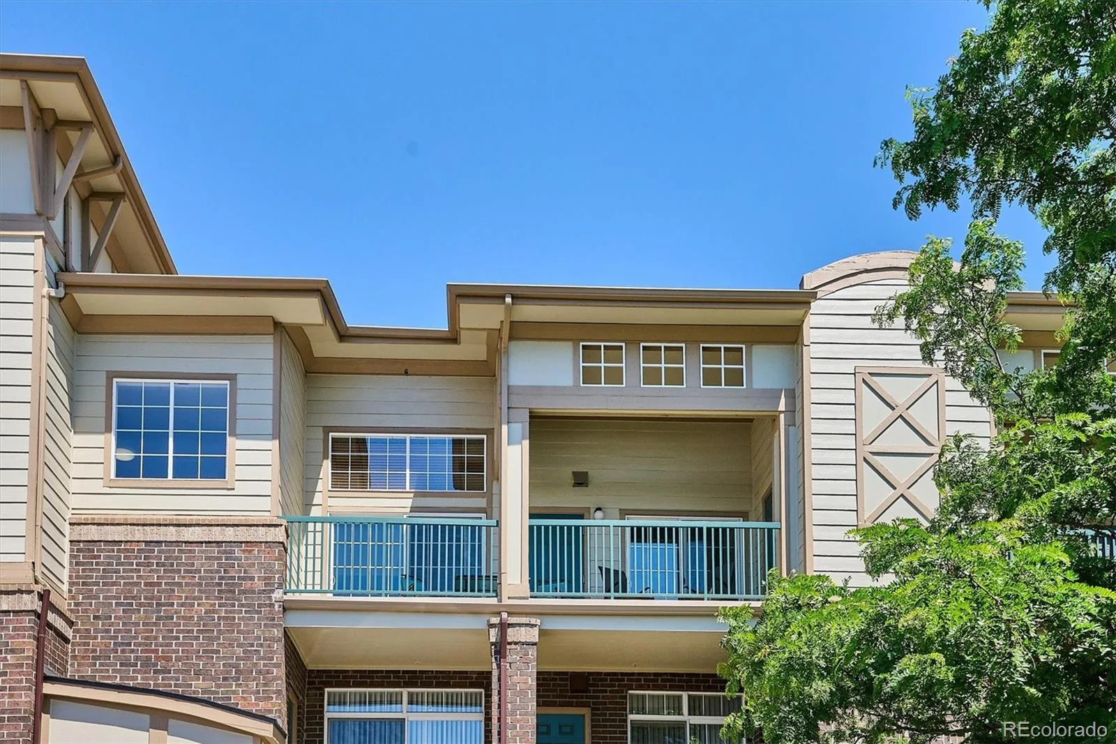 3890 S Dayton Street #303 Aurora CO 80014 MLS #REC7216406 06192026074649 1600 2