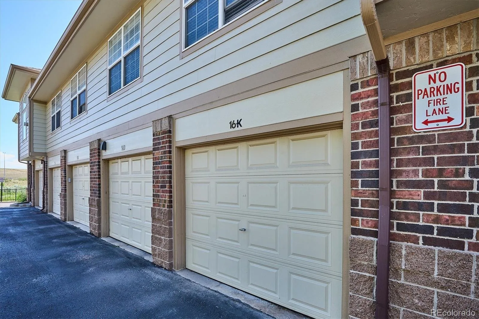 3890 S Dayton Street #303 Aurora CO 80014 MLS #REC7216406 06192026074649 1600 21
