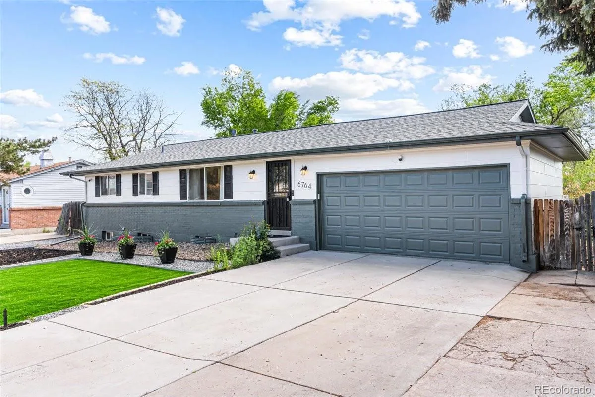 6764 Newland Street Arvada CO 80003 | MLS #REC7217485 08102026174623 1200 2