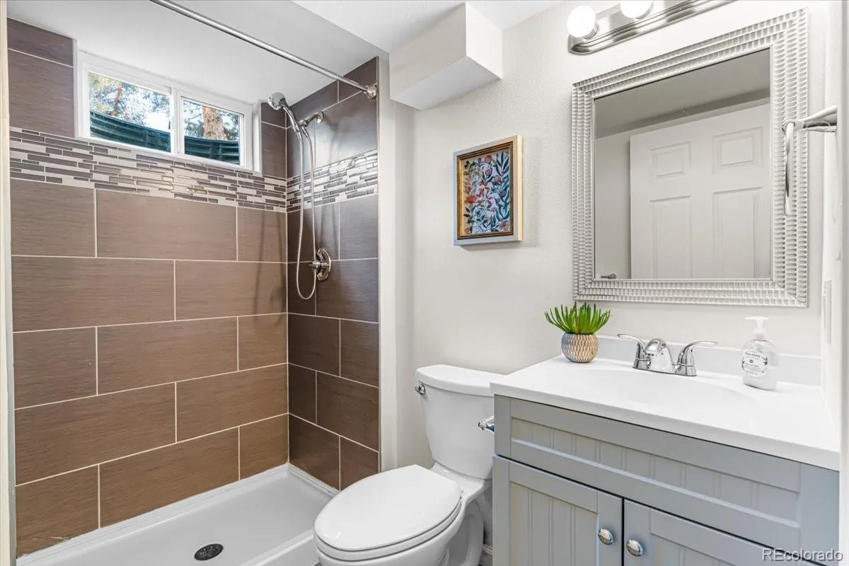 6764 Newland Street Arvada CO 80003 | MLS #REC7217485 08102026174623 1200 20