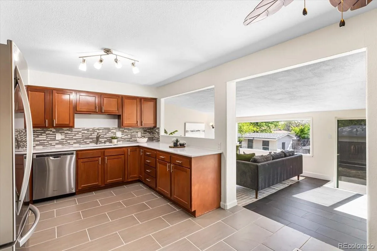6764 Newland Street Arvada CO 80003 | MLS #REC7217485 08102026174623 1200 8
