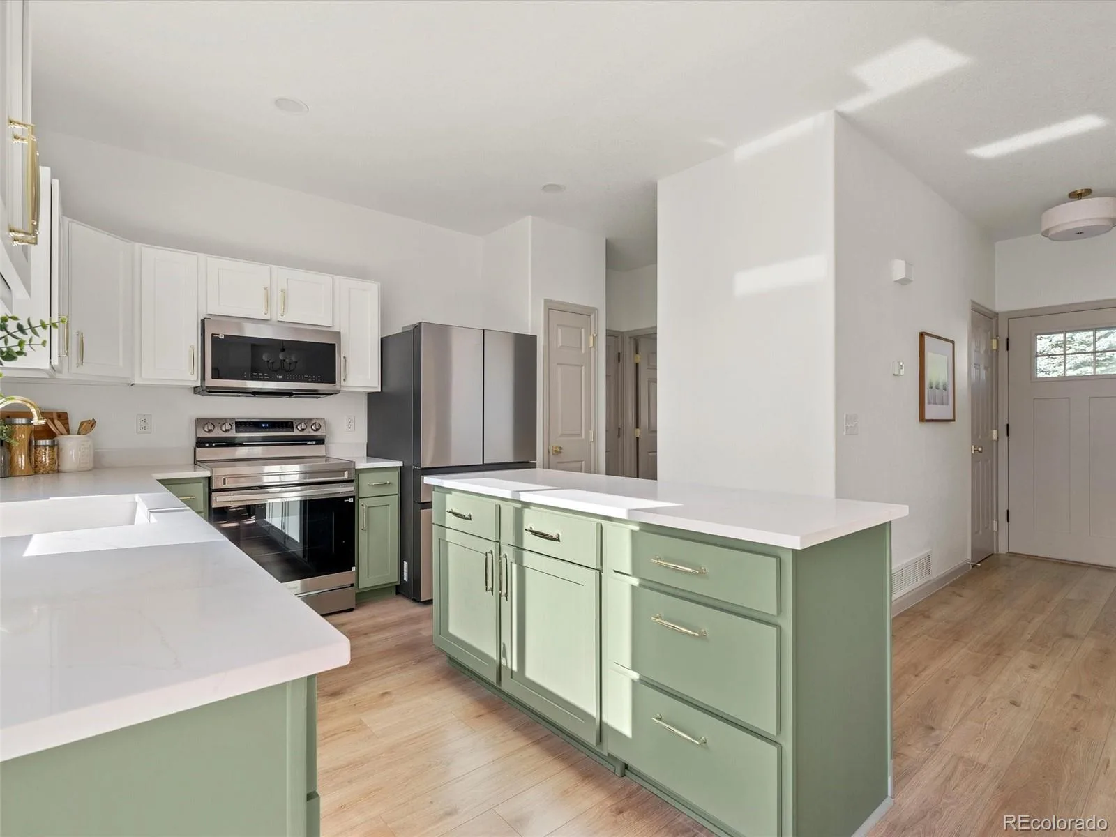 3356 S Nelson Street Lakewood CO 80227 | MLS #REC7218729 08272026144316 1600 3
