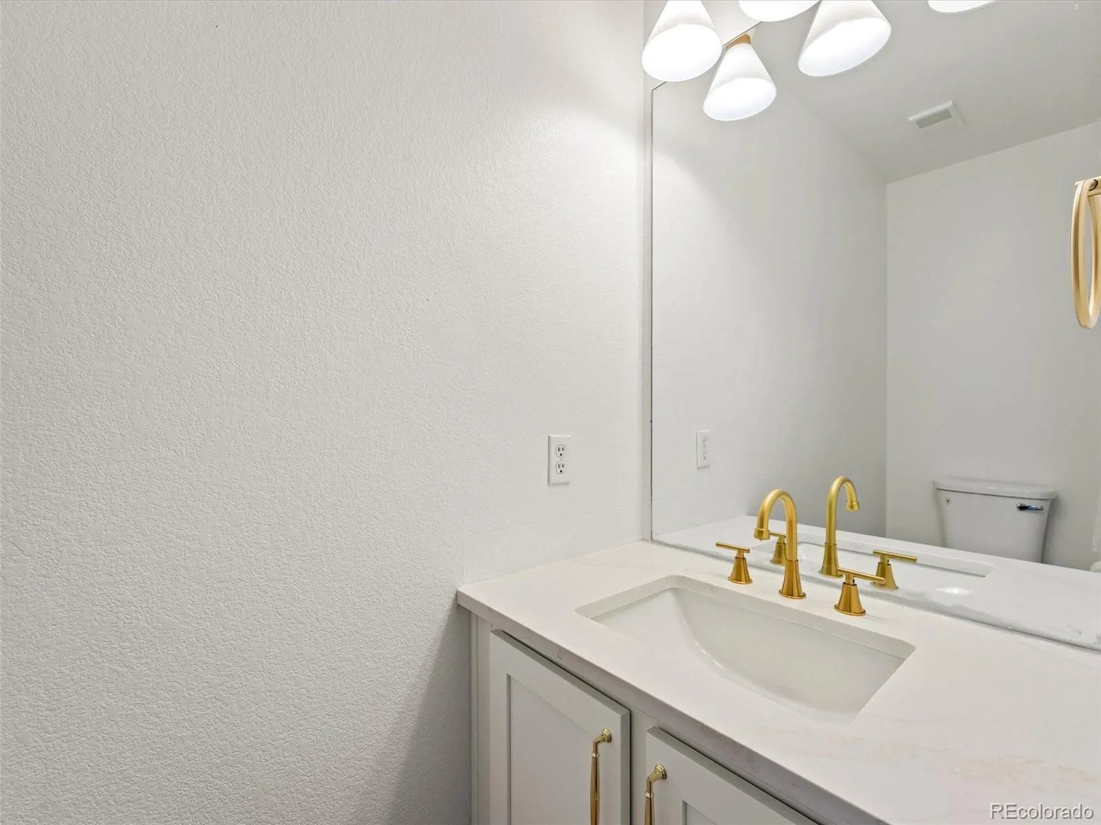 3356 S Nelson Street Lakewood CO 80227 | MLS #REC7218729 08272026144316 1600 38