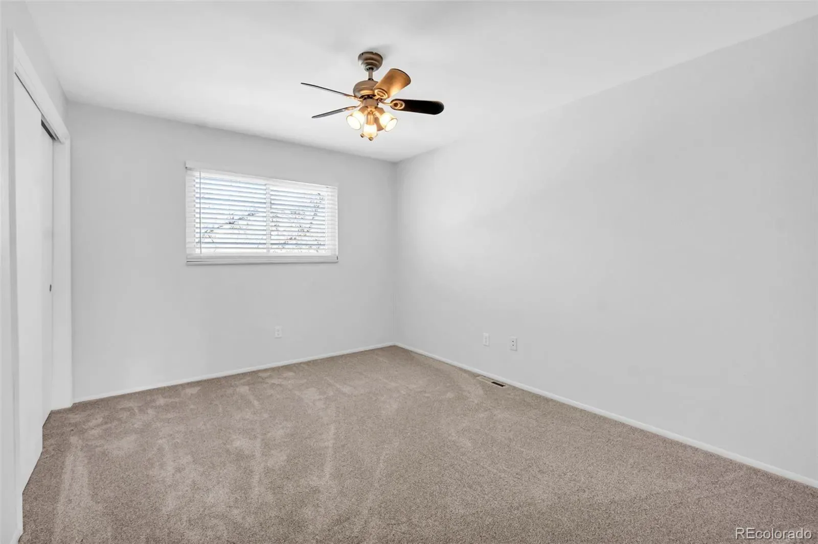 03232026210457 1600 10