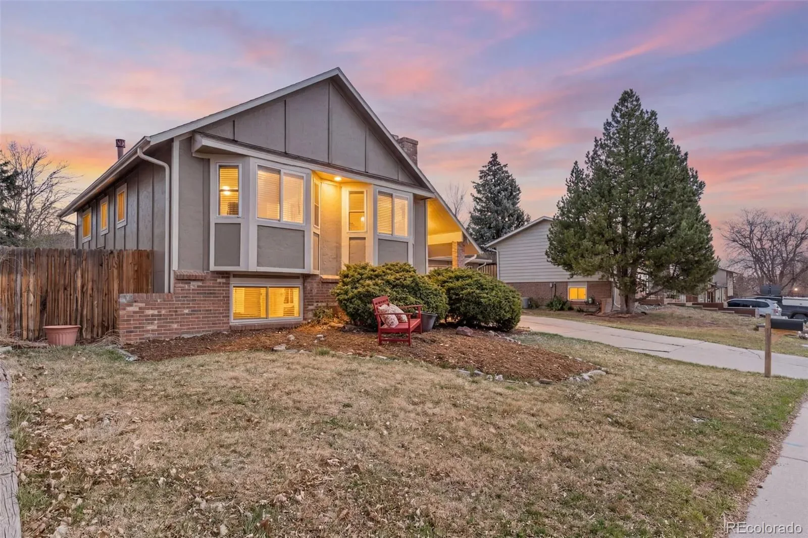 03232026210457 1600 30