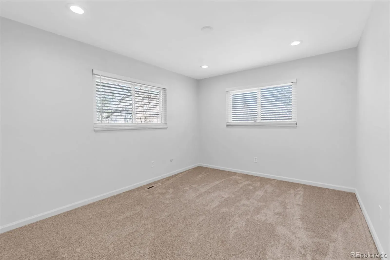 03232026210457 1600 9