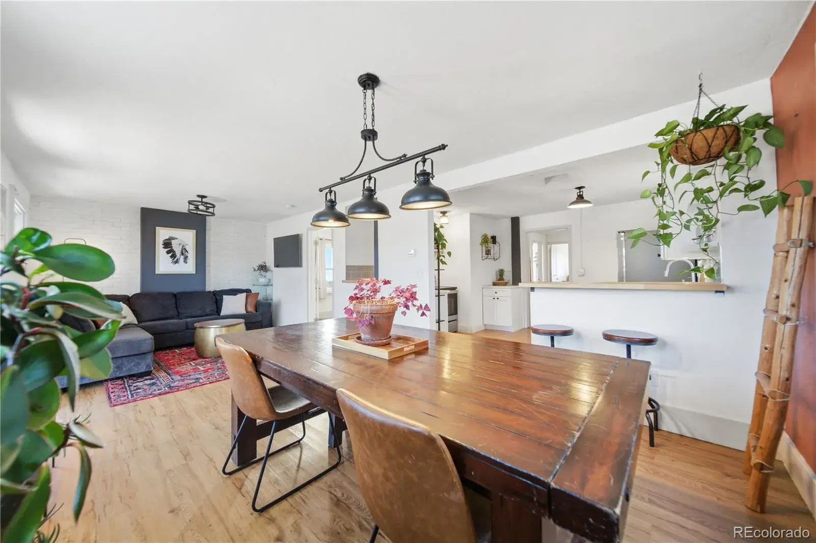 02132026165101 1600 32