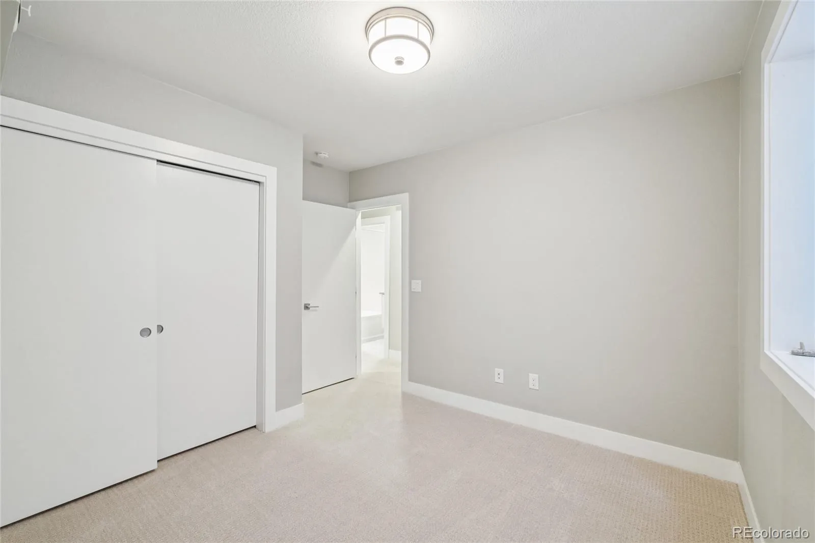 558 Madison Street Denver CO 80206 MLS #REC7225354 05122026024840 1600 49