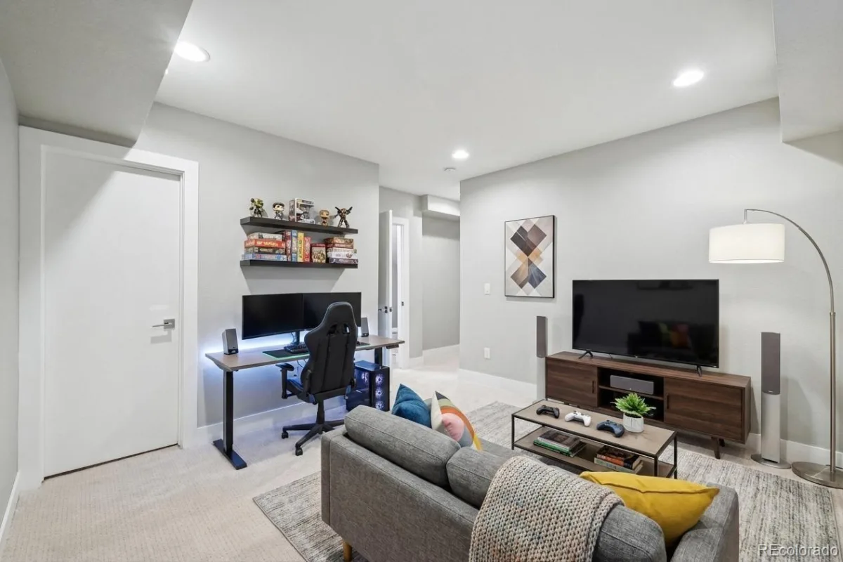 558 Madison Street Denver CO 80206 | MLS #REC7225354 08102026202924 1200 12
