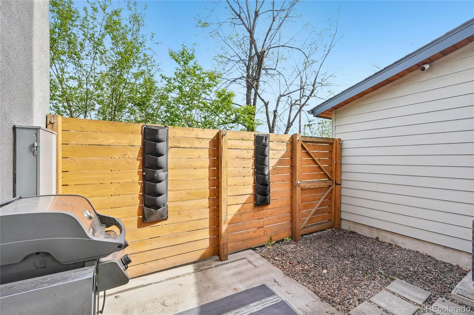558 Madison Street Denver CO 80206 | MLS #REC7225354 08102026202924 1600 19