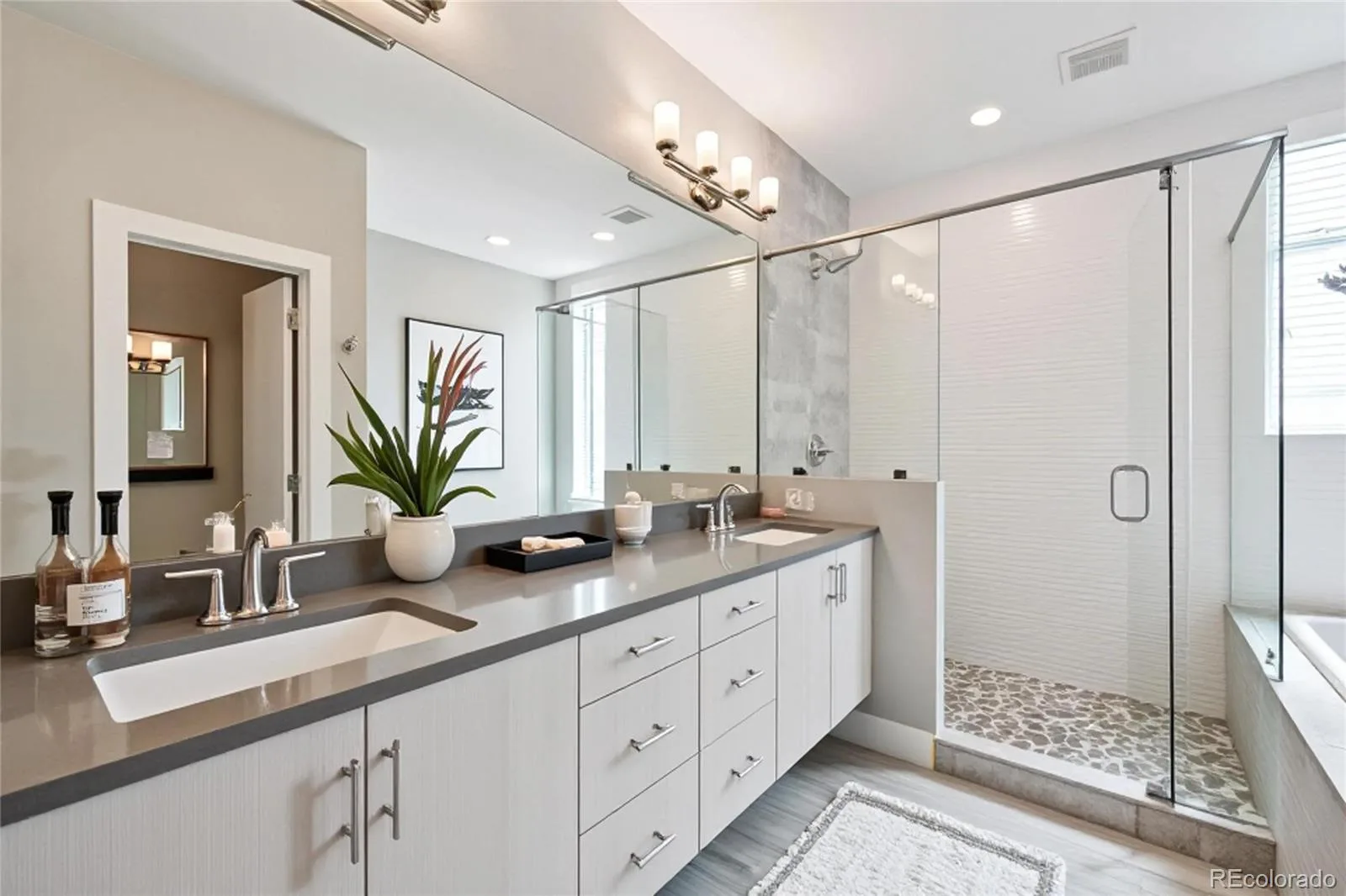 558 Madison Street Denver CO 80206 | MLS #REC7225354 08102026202924 1600 8