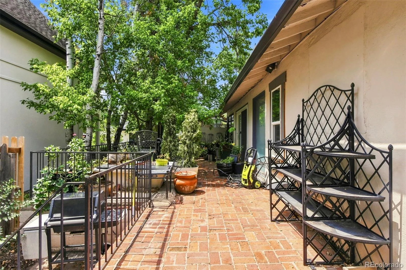 1100 S Clayton Street Denver CO 80210 | MLS #REC7226281 08222026140152 1600 31