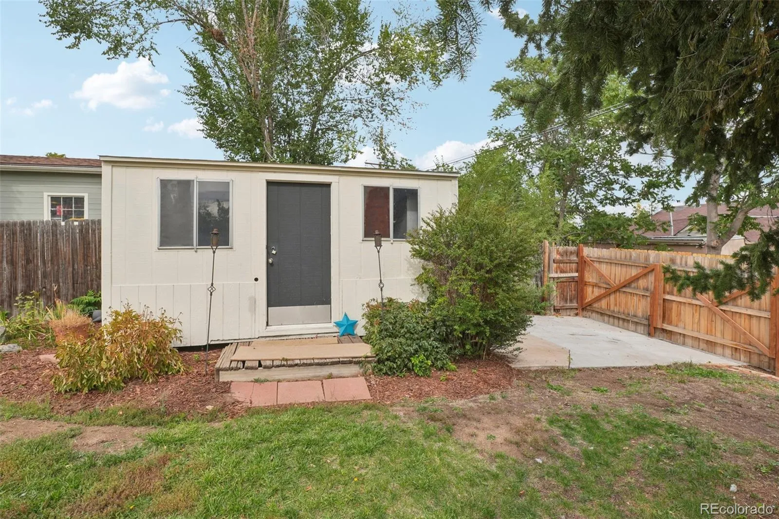1110 S Quitman Street Denver CO 80219 MLS #REC7227091 04272026214020 1600 32