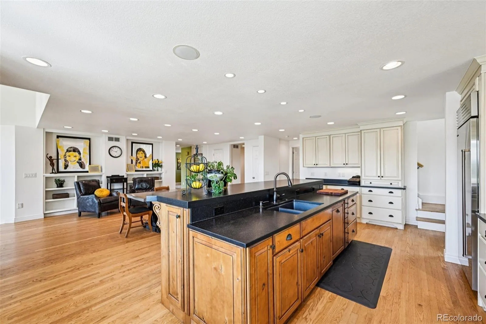 17745 E Jamison Avenue Centennial CO 80016 MLS #REC7227332 05052026224645 1600 19