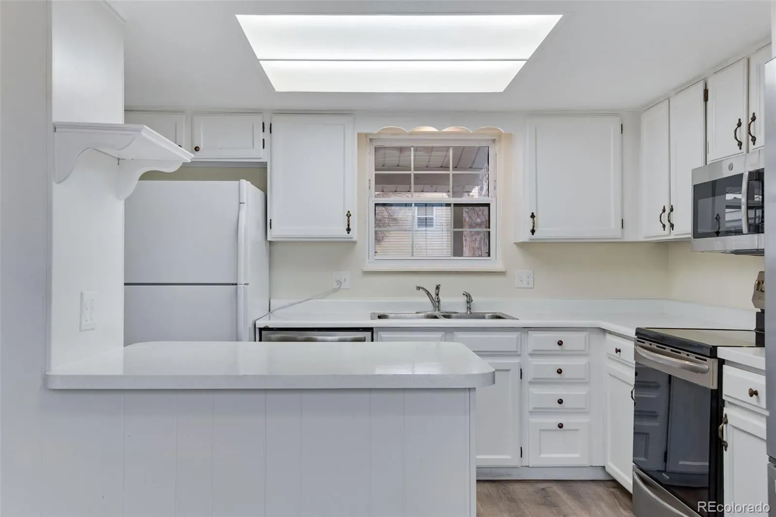 03252026212046 1600 16