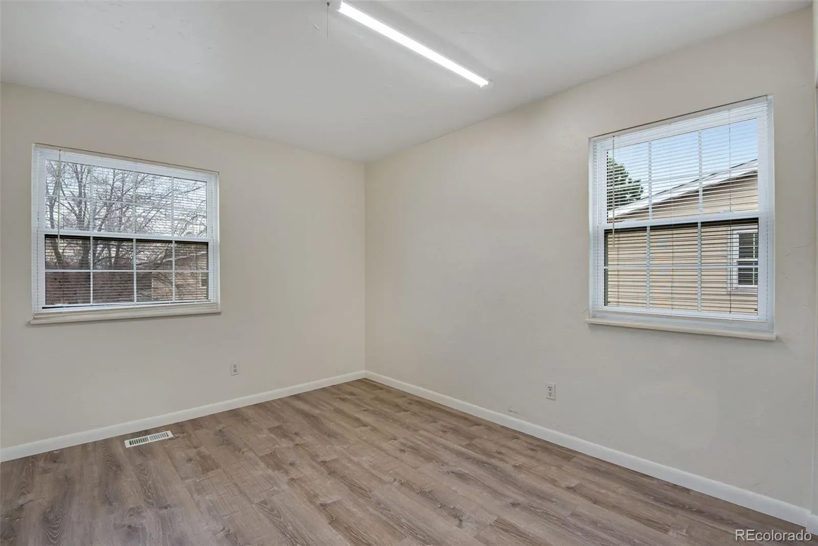 03252026212046 1600 18