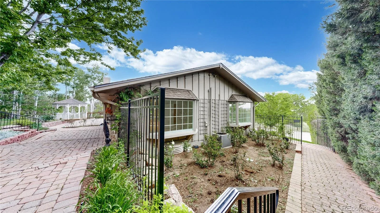 2150 Lookout Mountain Road Golden CO 80401 MLS #REC7227719 06082026203219 1600 38