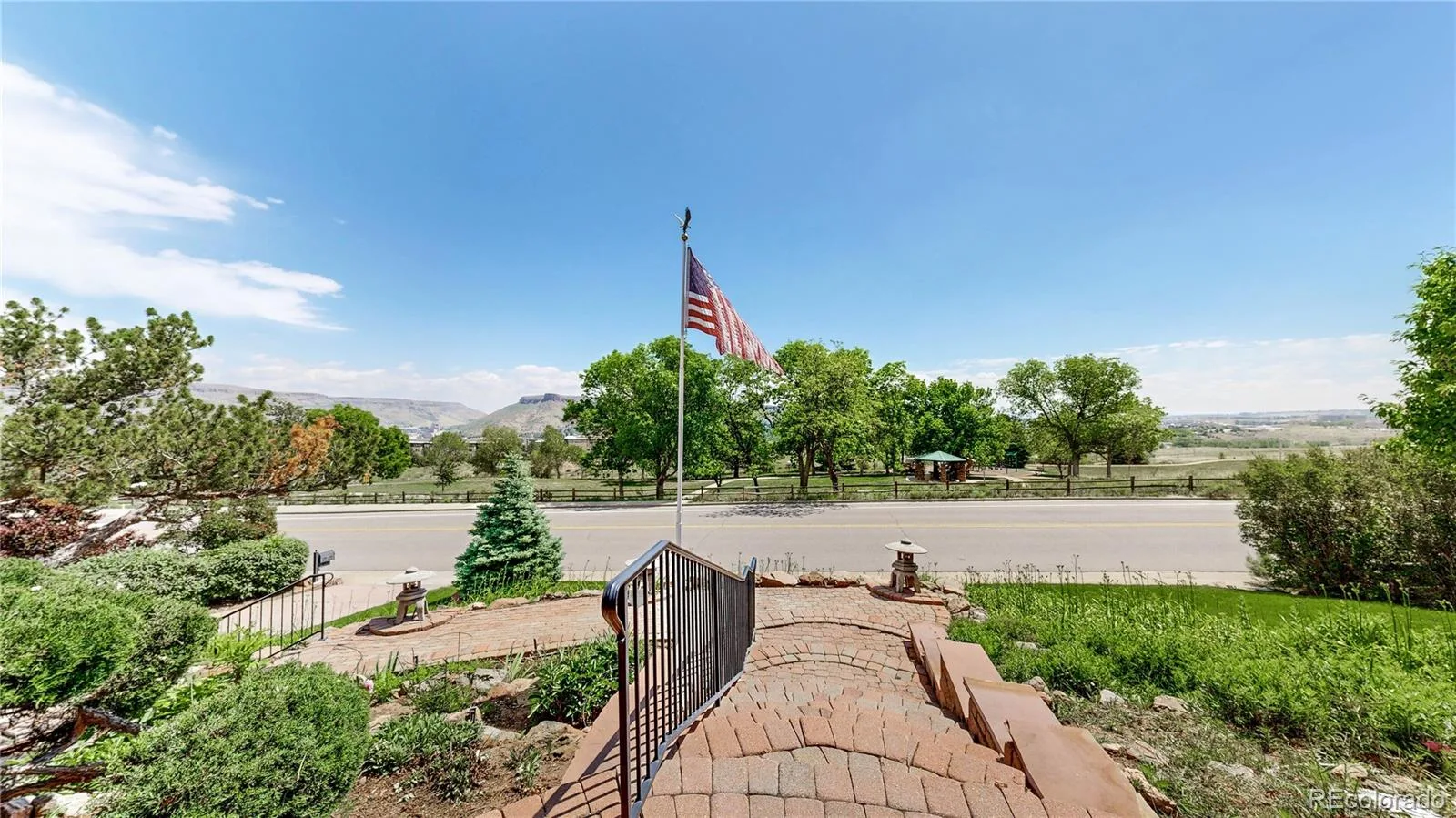 2150 Lookout Mountain Road Golden CO 80401 MLS #REC7227719 06082026203219 1600 42