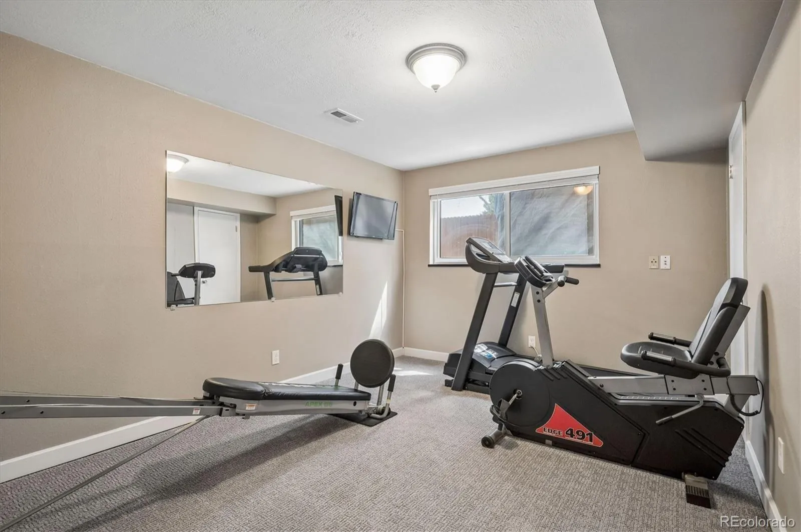 2846 S Quay Way Denver CO 80227 MLS #REC7228661 05112026070843 1600 20