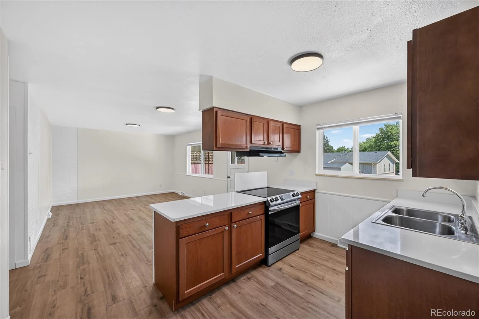 12941 W Florida Drive Denver CO 80228 MLS #REC7231262 07132026203625 1600 5