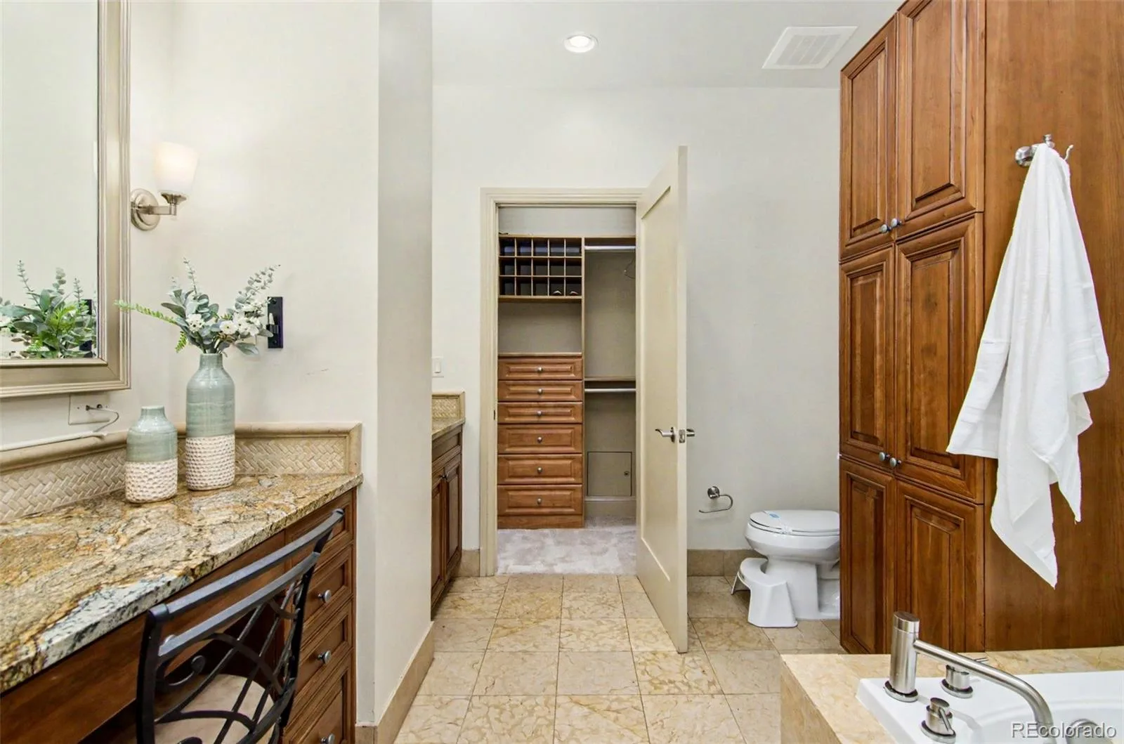 5455 Landmark Place #1006 #West Greenwood Village CO 80111 | MLS #REC7233464 06092026193734 1600 12