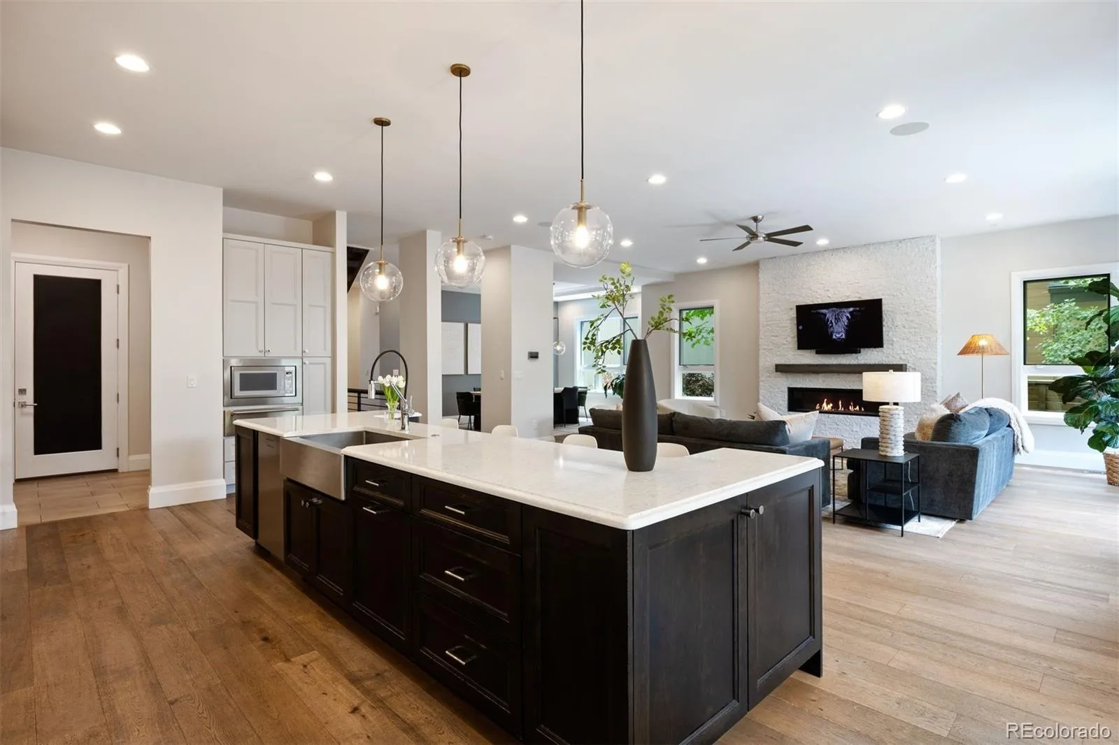63 N Magnolia Way Denver CO 80230 MLS #REC7236014 06092026204459 1600 17