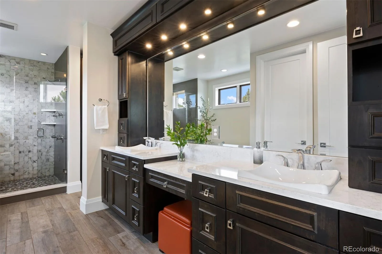 63 N Magnolia Way Denver CO 80230 MLS #REC7236014 06092026204459 1600 24