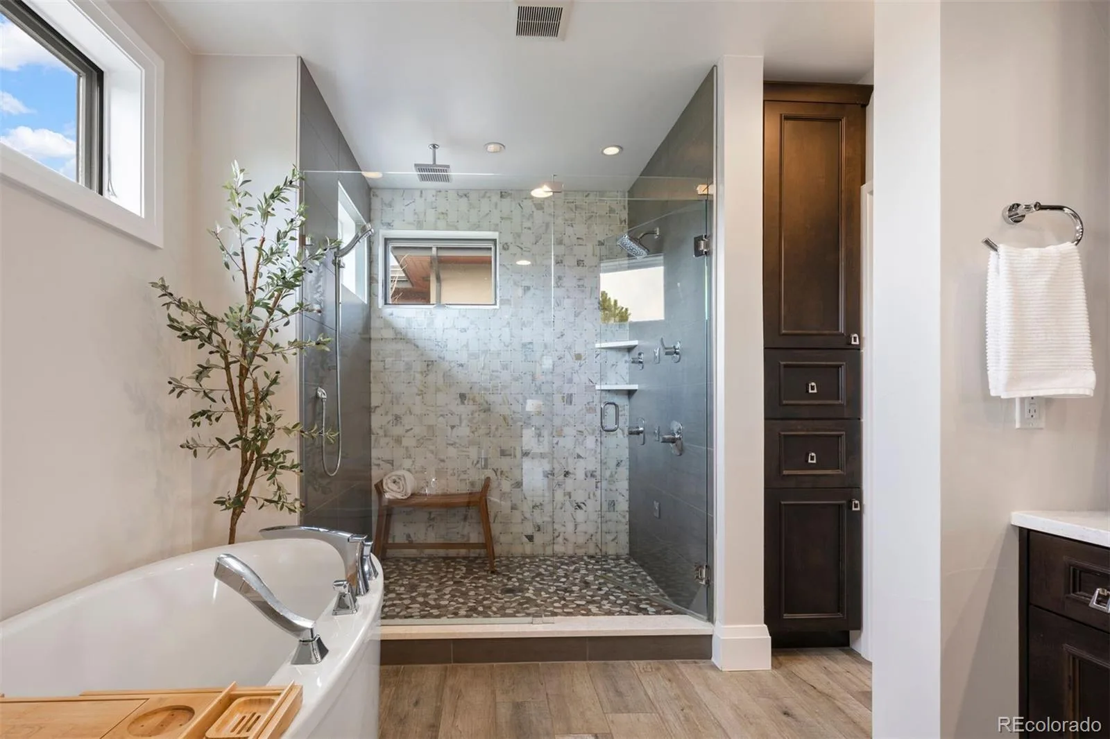 63 N Magnolia Way Denver CO 80230 MLS #REC7236014 06092026204459 1600 26