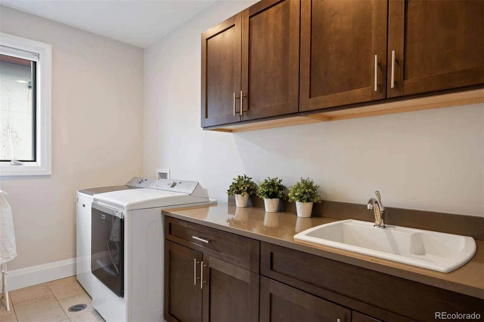 63 N Magnolia Way Denver CO 80230 MLS #REC7236014 06092026204459 1600 29