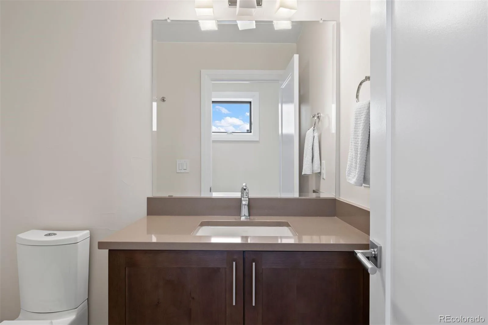 63 N Magnolia Way Denver CO 80230 MLS #REC7236014 06092026204459 1600 41