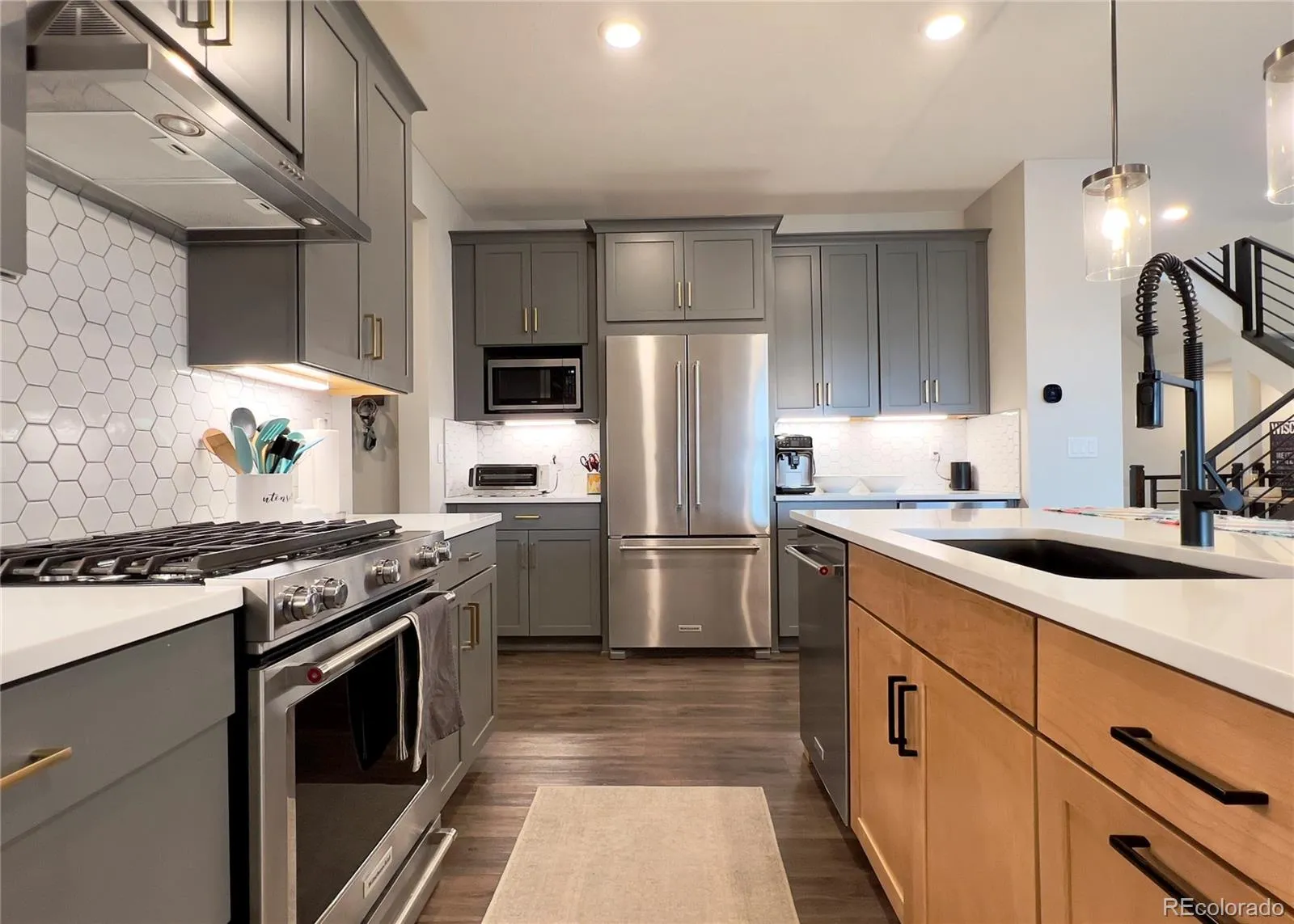 17303 W 93rd Place Arvada CO 80007 MLS #REC7238959 04242026185808 1600 18
