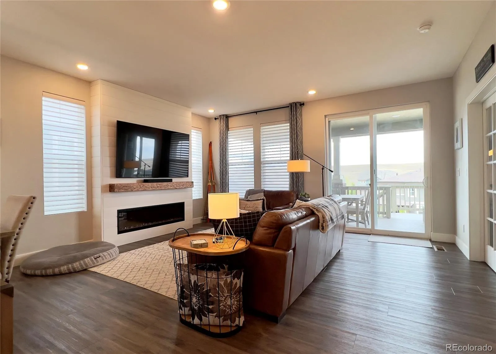 17303 W 93rd Place Arvada CO 80007 MLS #REC7238959 04242026185808 1600 9
