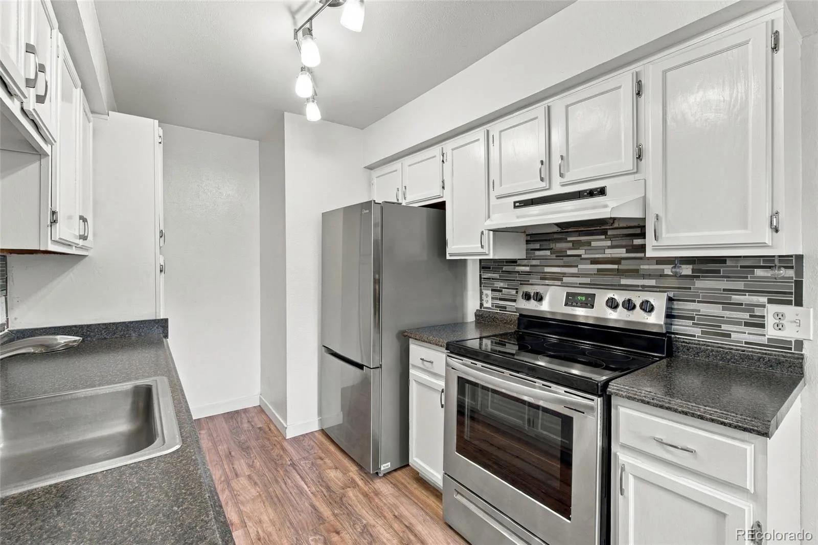 7665 E Eastman Avenue #301D Denver CO 80231 | MLS #REC7240107 10092026063534 1600 9
