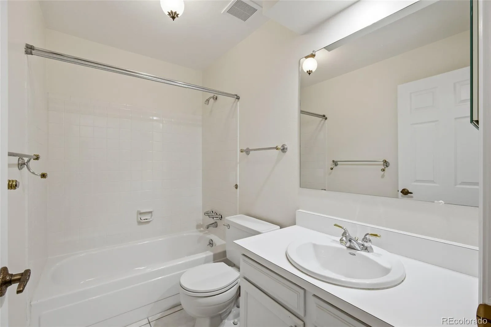 7658 Quail Street Arvada CO 80005 MLS #REC7240391 06252026223035 1600 24