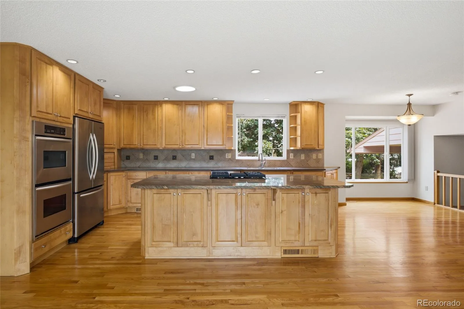 7658 Quail Street Arvada CO 80005 MLS #REC7240391 06252026223035 1600 3